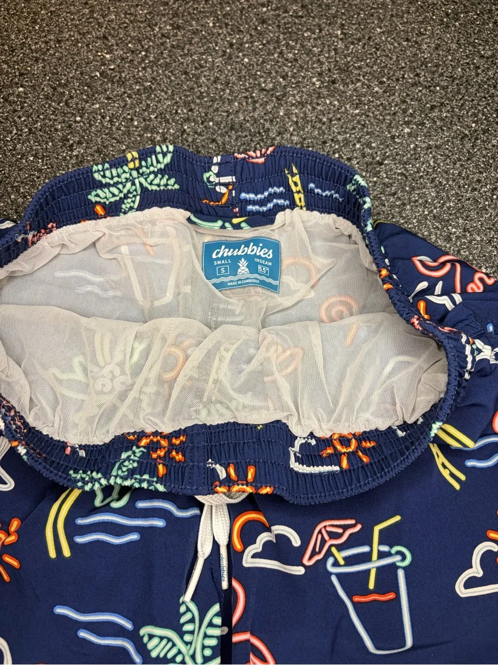 chubbies Navy Cocktail & Tropical Print Swim Trunks